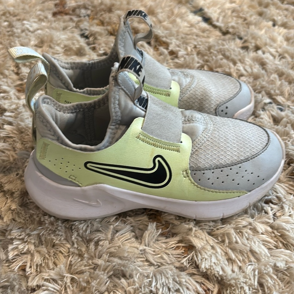 Toddler Nike Sneakers 11C